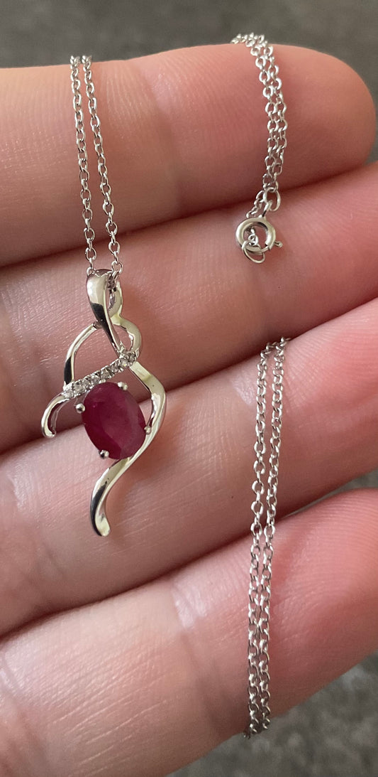 9ct Kallati Ruby and Diamond white gold pendant 18" necklace 0.85ct