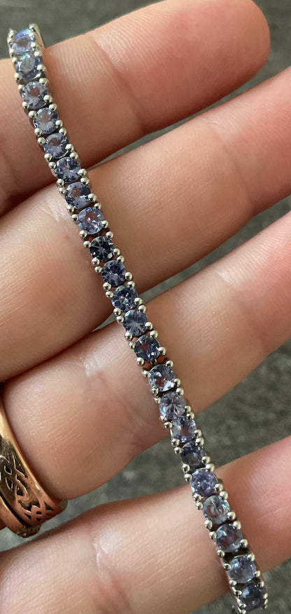 925 Tanzanite Tennis bracelet Hallmarked TGGC 20-22.5cm sterling silver 17.36g