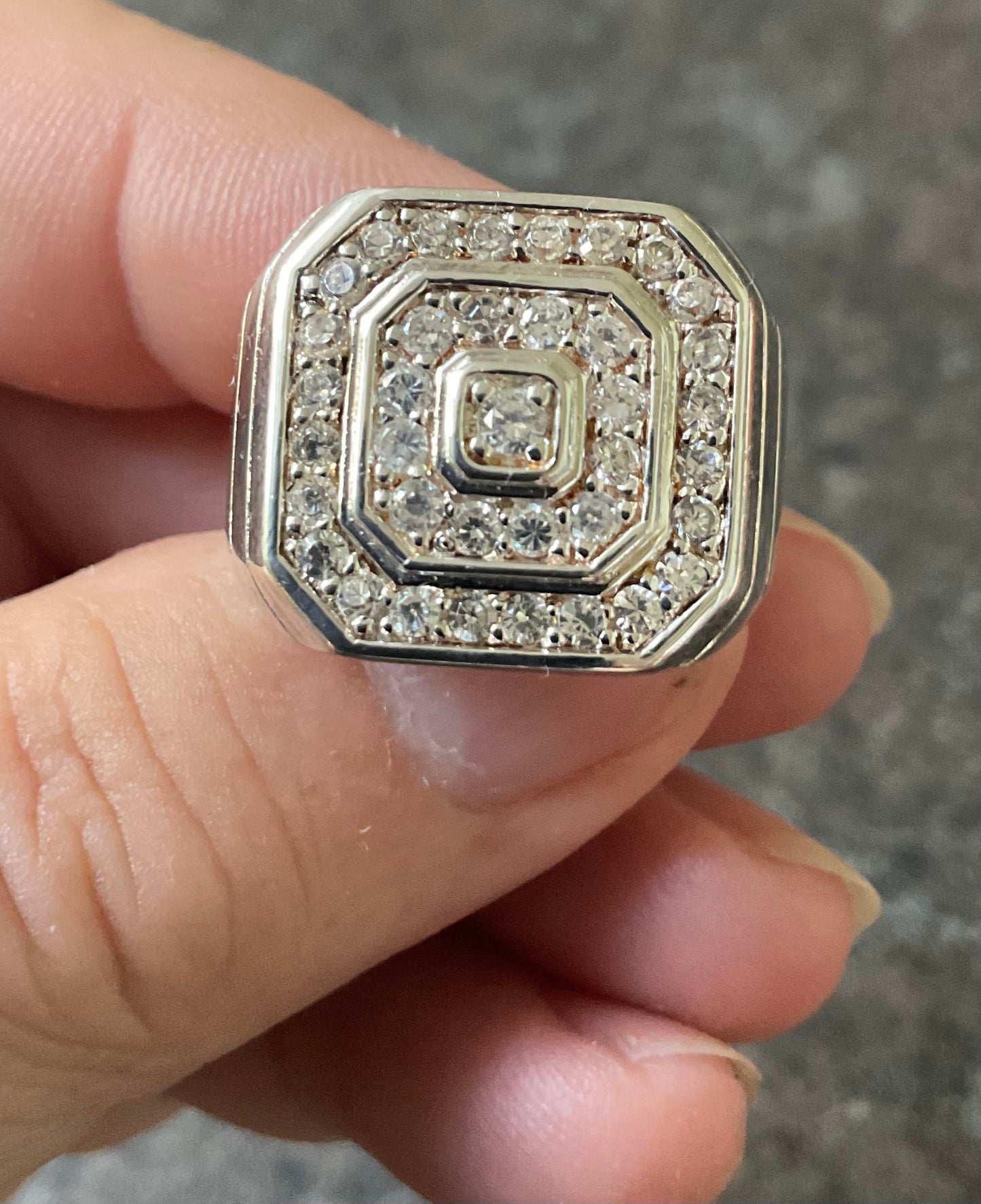 Mens 925 chunky CZ square ring size R1/2 Birmingham hallmark Sterling silver 10.02g Unisex