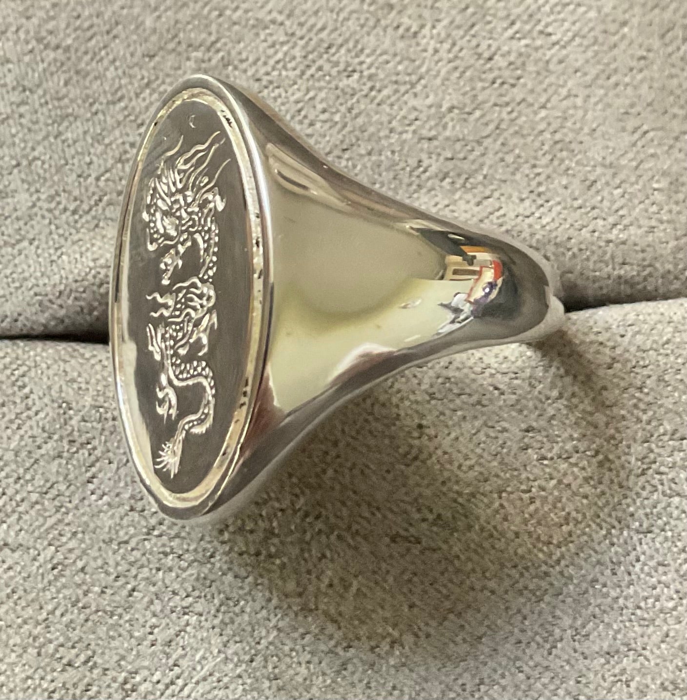 Mens 925 Chinese Dragon Large Oval ring size P Sheffield hallmark 10.72g Unisex Sterling silver