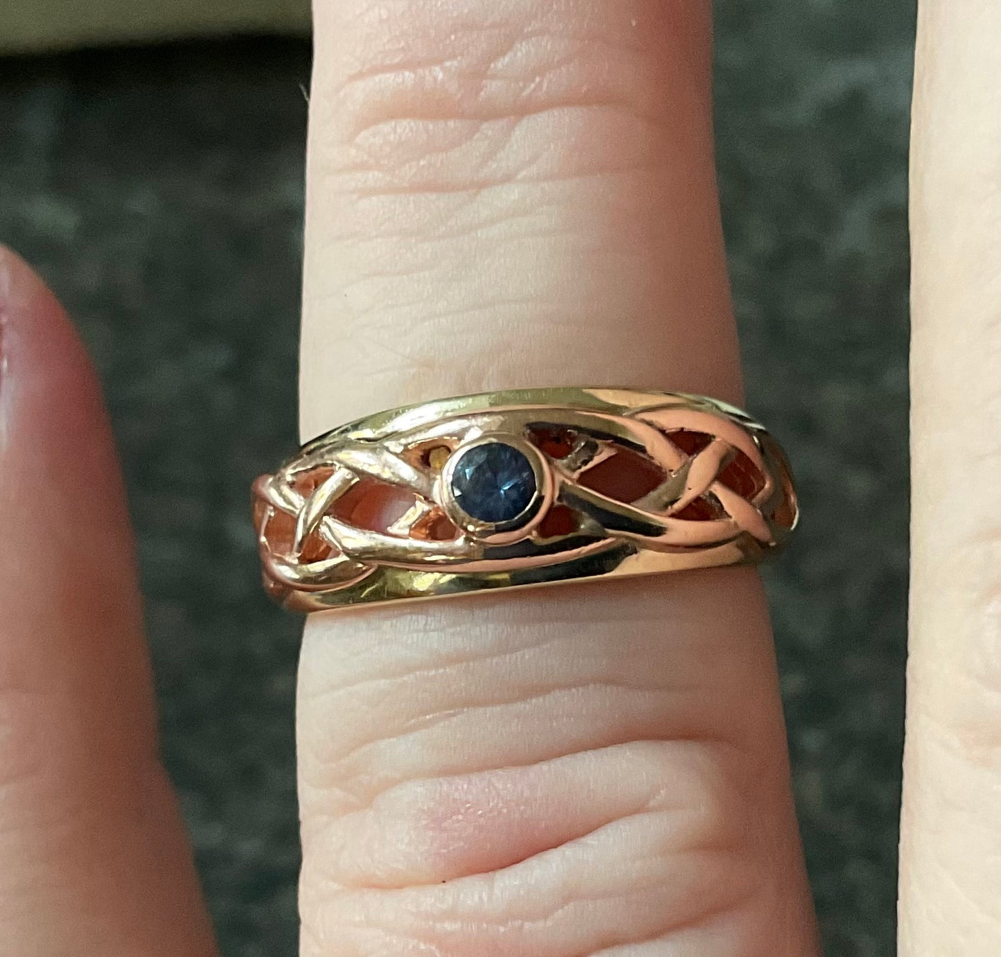 Vintage Clogau 9ct Blue Sapphire Lovers Weave ring size M yellow and rose gold