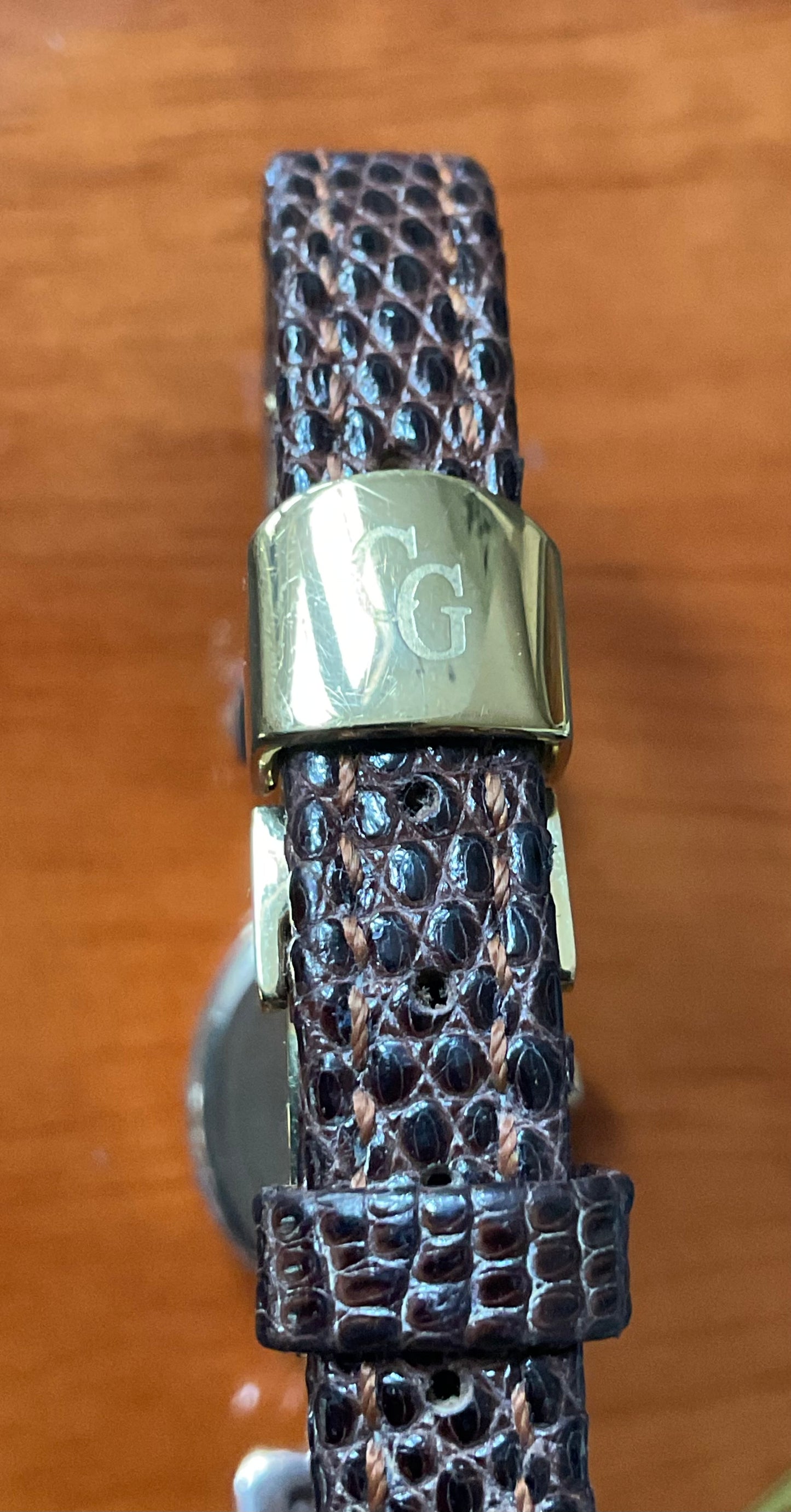 Clogau 9ct Tree of Life Diamond accent watch with original genuine leather strap and wooden box