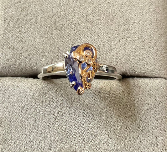 Clogau 18ct Tanzanite and Diamond Tree of Life Solitaire ring size N in white gold