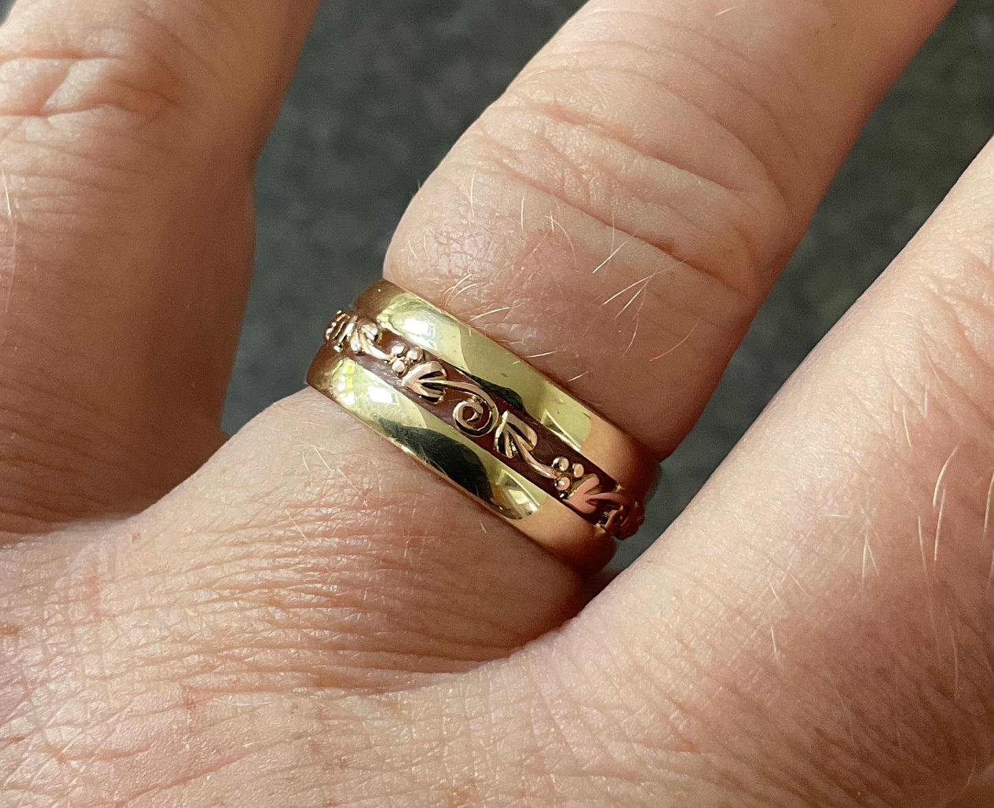 Clogau 9ct Tree of Life Wide 7mm Band ring size P in yellow and rose gold