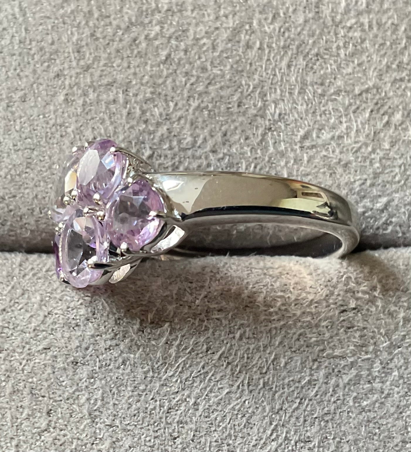 925 shades of Amethyst round cut bubble cluster ring size P1/2