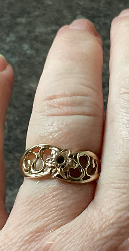 Vintage Clogau 9ct Daffodil ring yellow and rose gold size Q1/2 hallmarked 1993