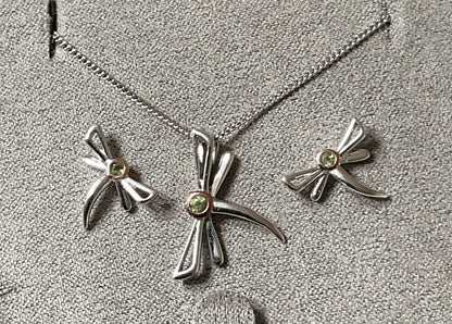 Clogau Damselfly Peridot 18-22” necklace and earrings set in silver and rose gold