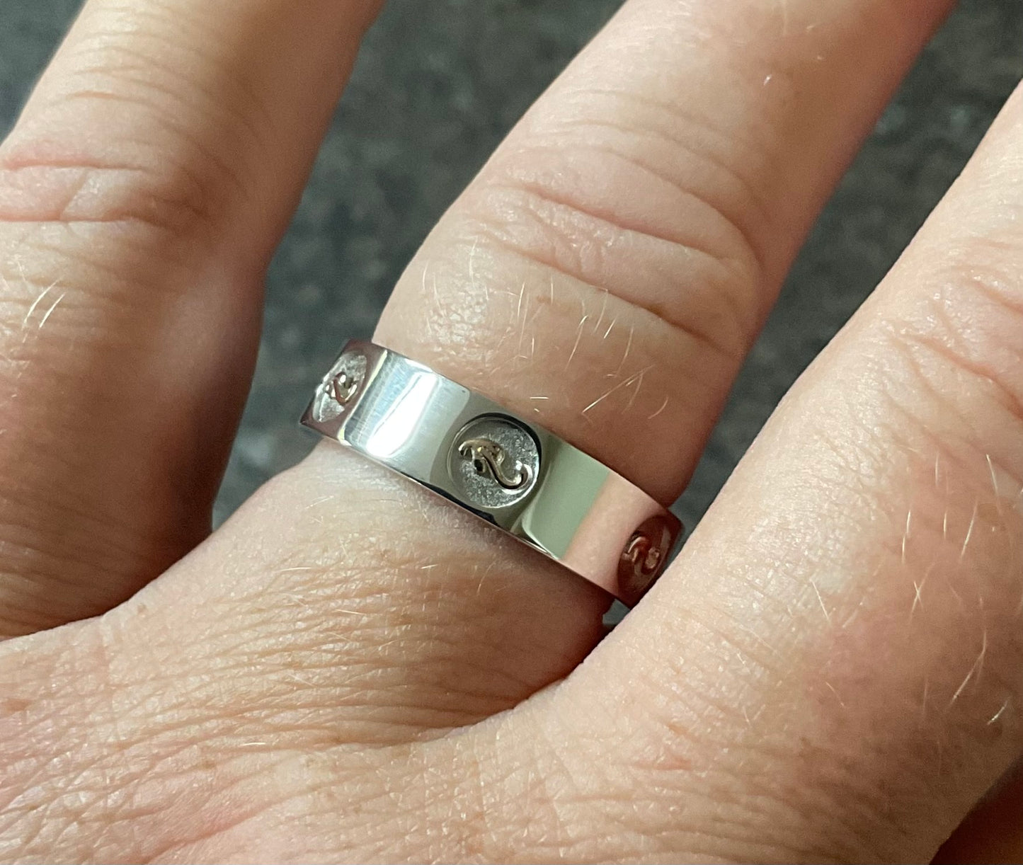 Unisex Clogau Insignia wide band ring size S 6mm in silver and rose gold