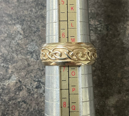 Unisex Clogau 9ct Annwyl Celtic 8mm wide band ring size M1/2 yellow gold