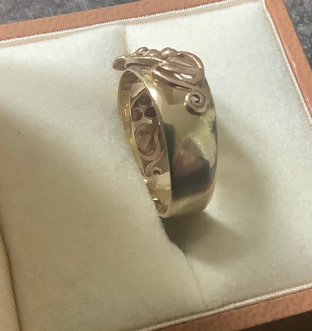 Clogau 9ct yellow and rose gold Tree of Life design ring size L