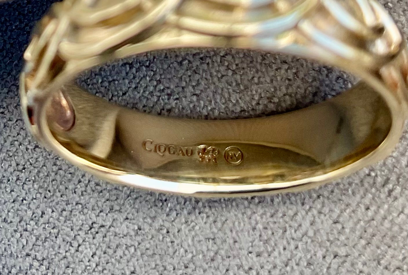 Rare unisex Clogau 9ct Annwyl 5mm wedding band ring size P yellow gold band with rose gold inner insignia