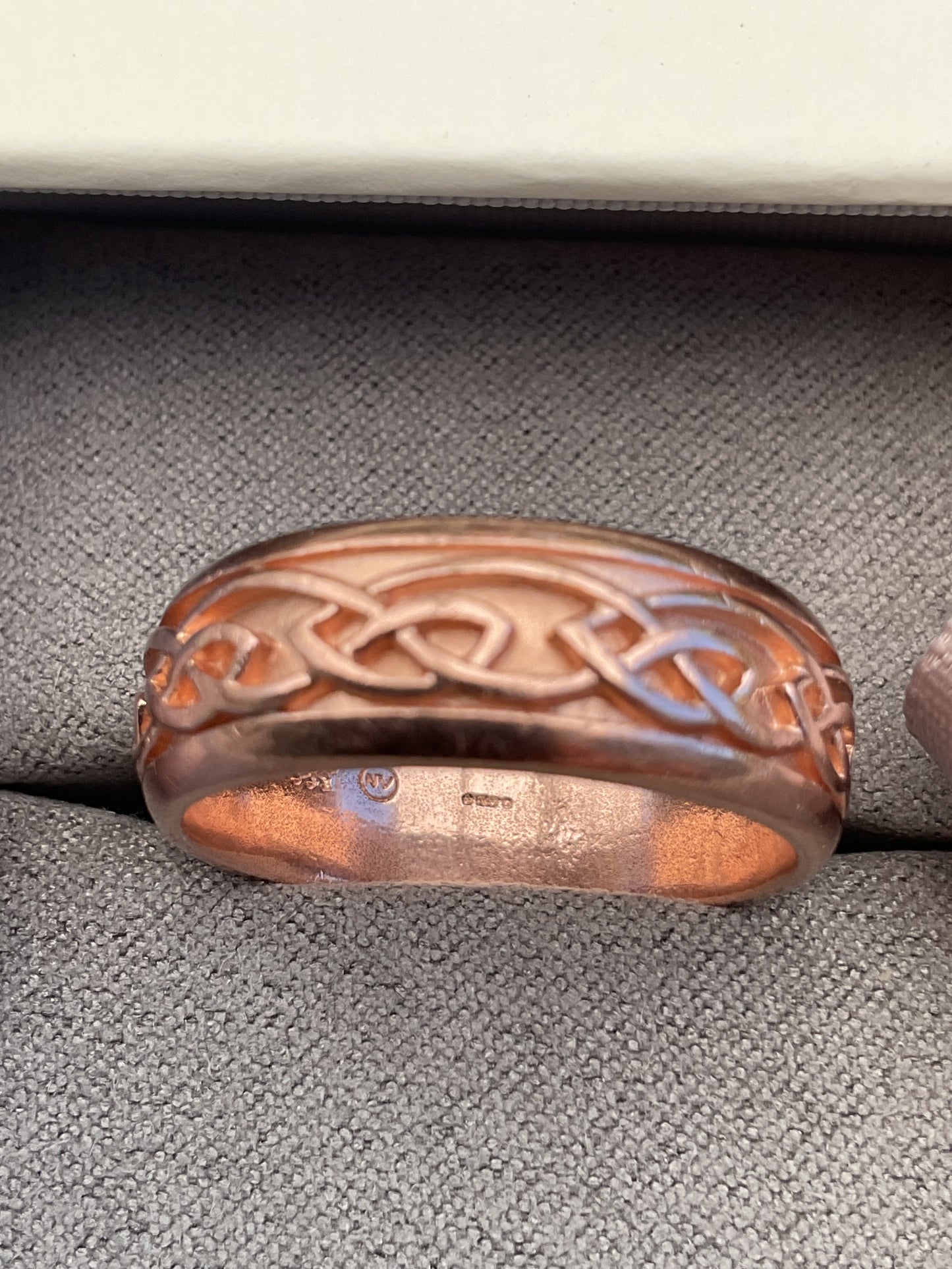 Clogau 9ct Rose Gold Wide Annwyl 8mm wedding band ring size T1/2 Unisex ladies Gentlemen