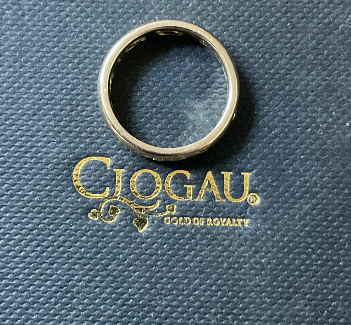 Clogau 9ct Cariad 3 Diamond Wedding Band ring size J in yellow gold