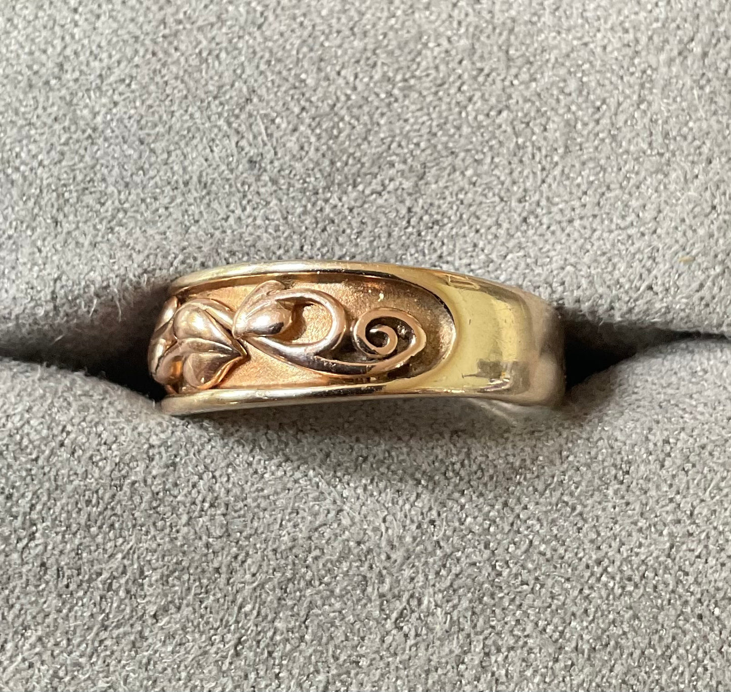 Vintage Clogau 9ct Tree of Life inlay 7mm band ring size O1/2 4.96g