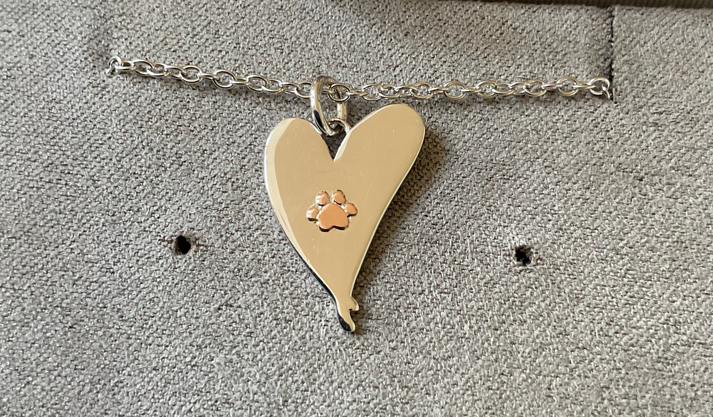 Clogau Paw Prints on my Heart necklace 18,20 or 22” silver and rose gold