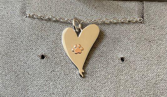 Clogau Paw Prints on my Heart necklace 18,20 or 22” silver and rose gold