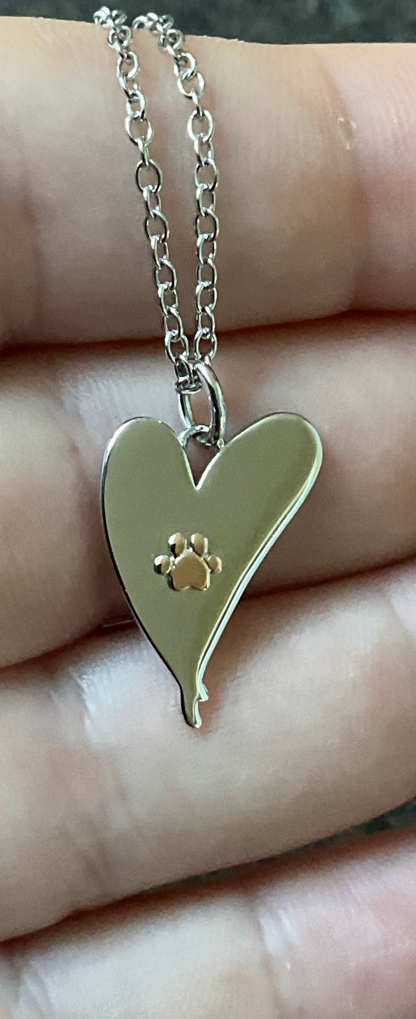 Clogau Paw Prints on my Heart necklace 18,20 or 22” silver and rose gold