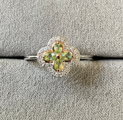Clogau Peridot Tudor Court ring size P silver and rose gold