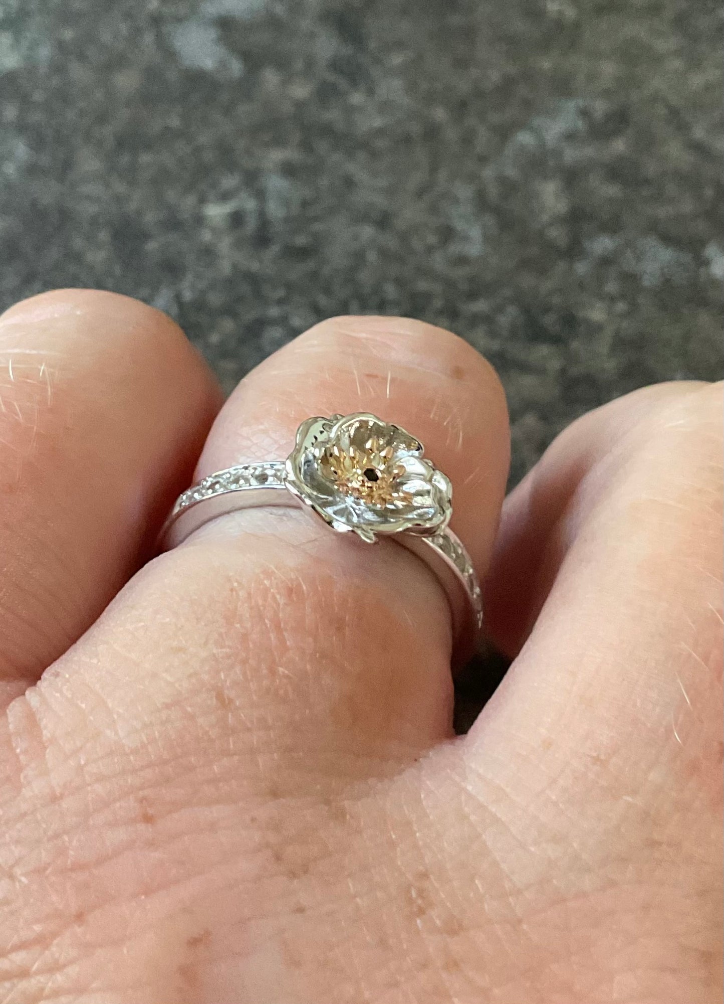 RARE Clogau Welsh Poppy black onyx and white topaz ring size P silver and rose gold