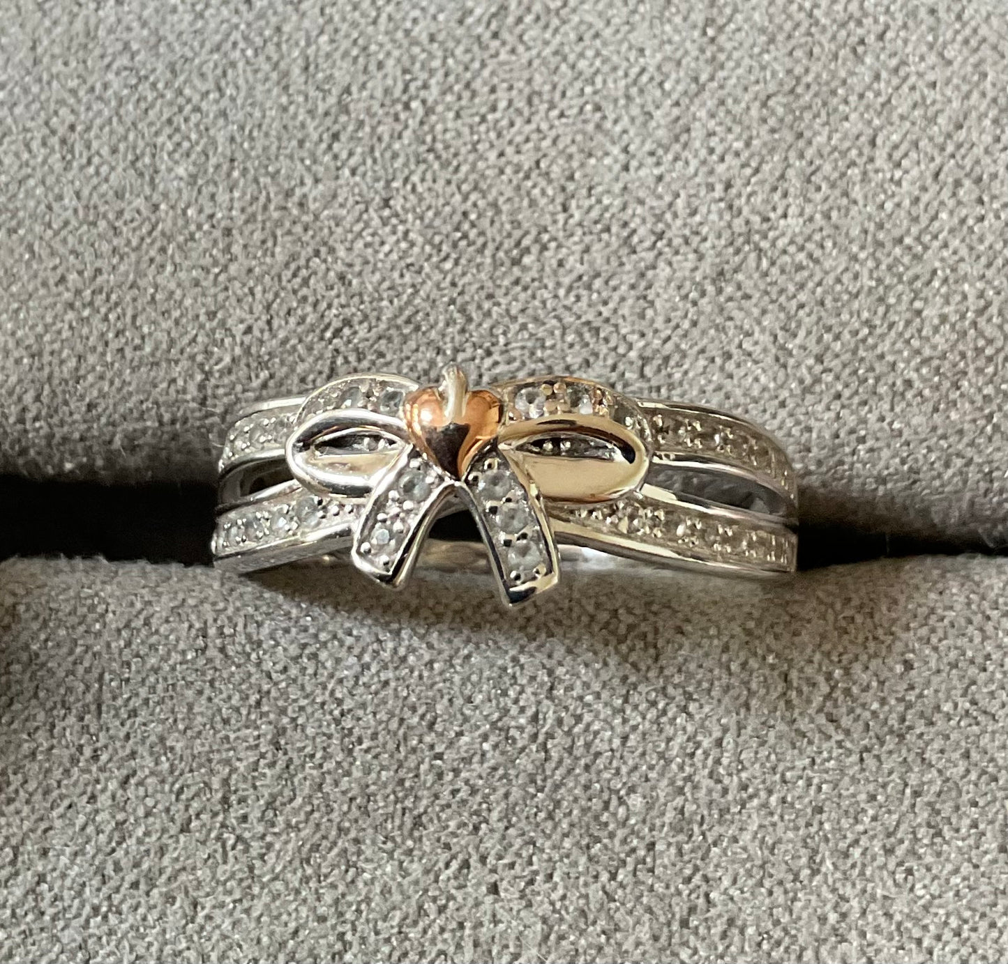 Clogau White Topaz Tree of Life Bow ring size P silver and rose gold