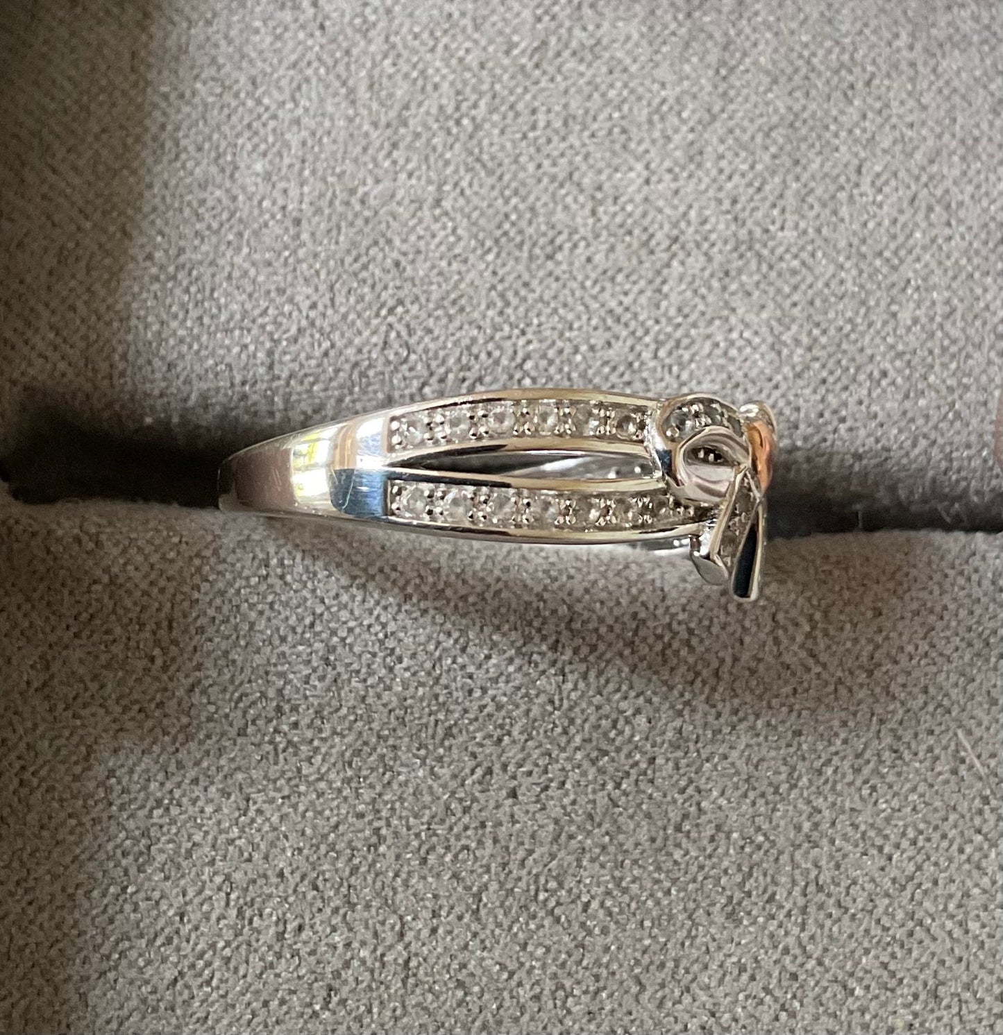 Clogau White Topaz Tree of Life Bow ring size P silver and rose gold