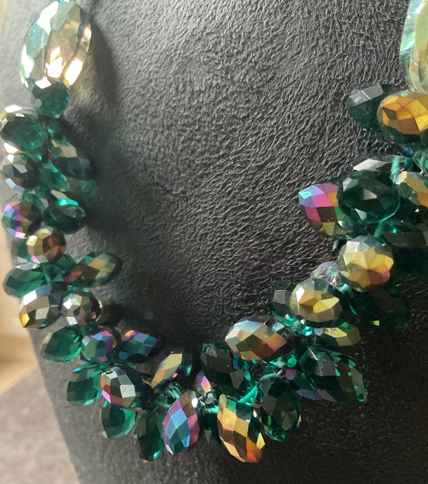 Butler and Wilson Green Crystal necklace with magnetic clasp 52cm various shape aurora borealis coating