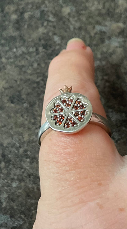 Clogau Garnet Pomegranate ring size M1/2-N silver & rose gold 5.24g