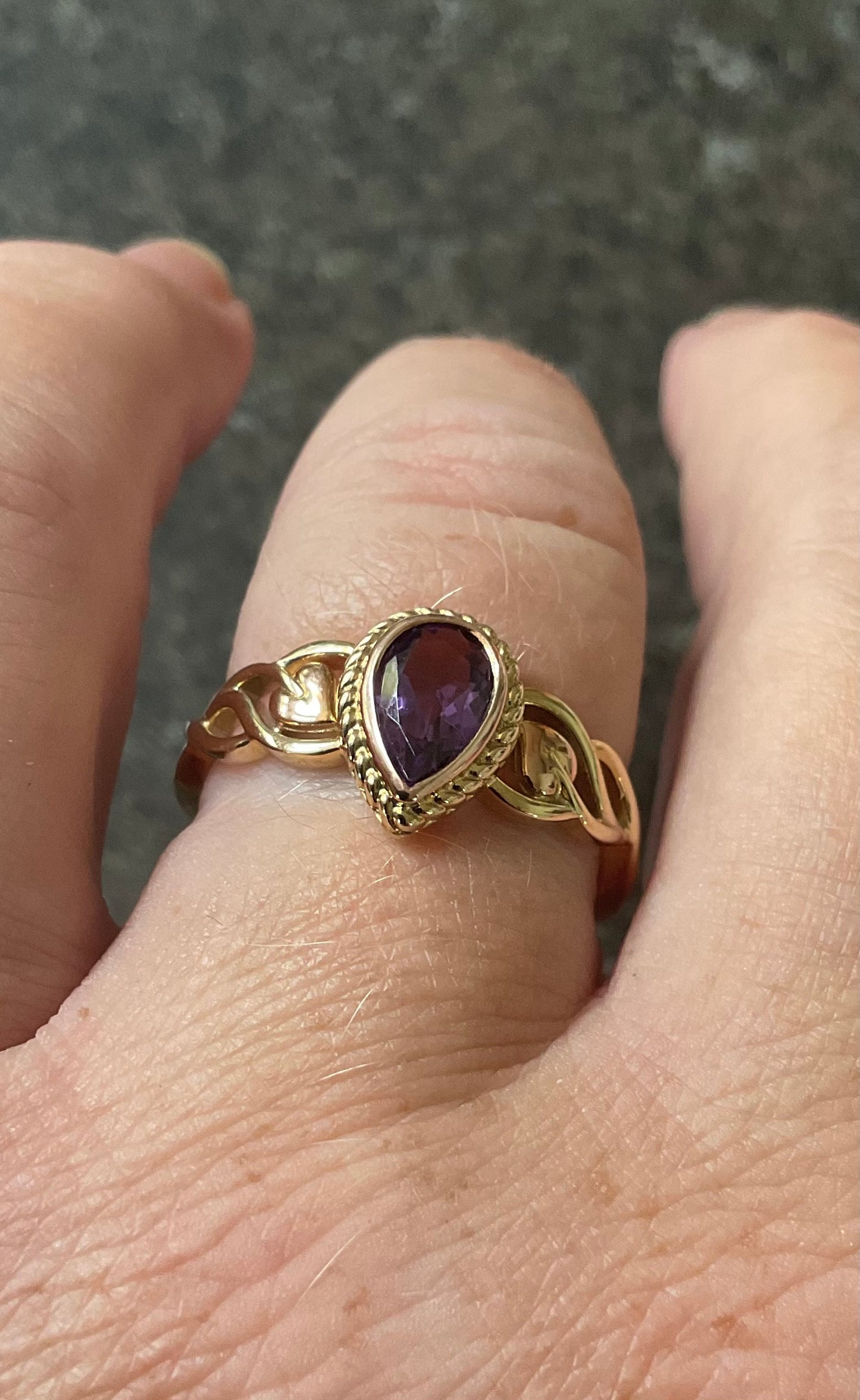 Royal Clogau 9ct Delphinium Amethyst ring size T in yellow and rose gold RRP £600
