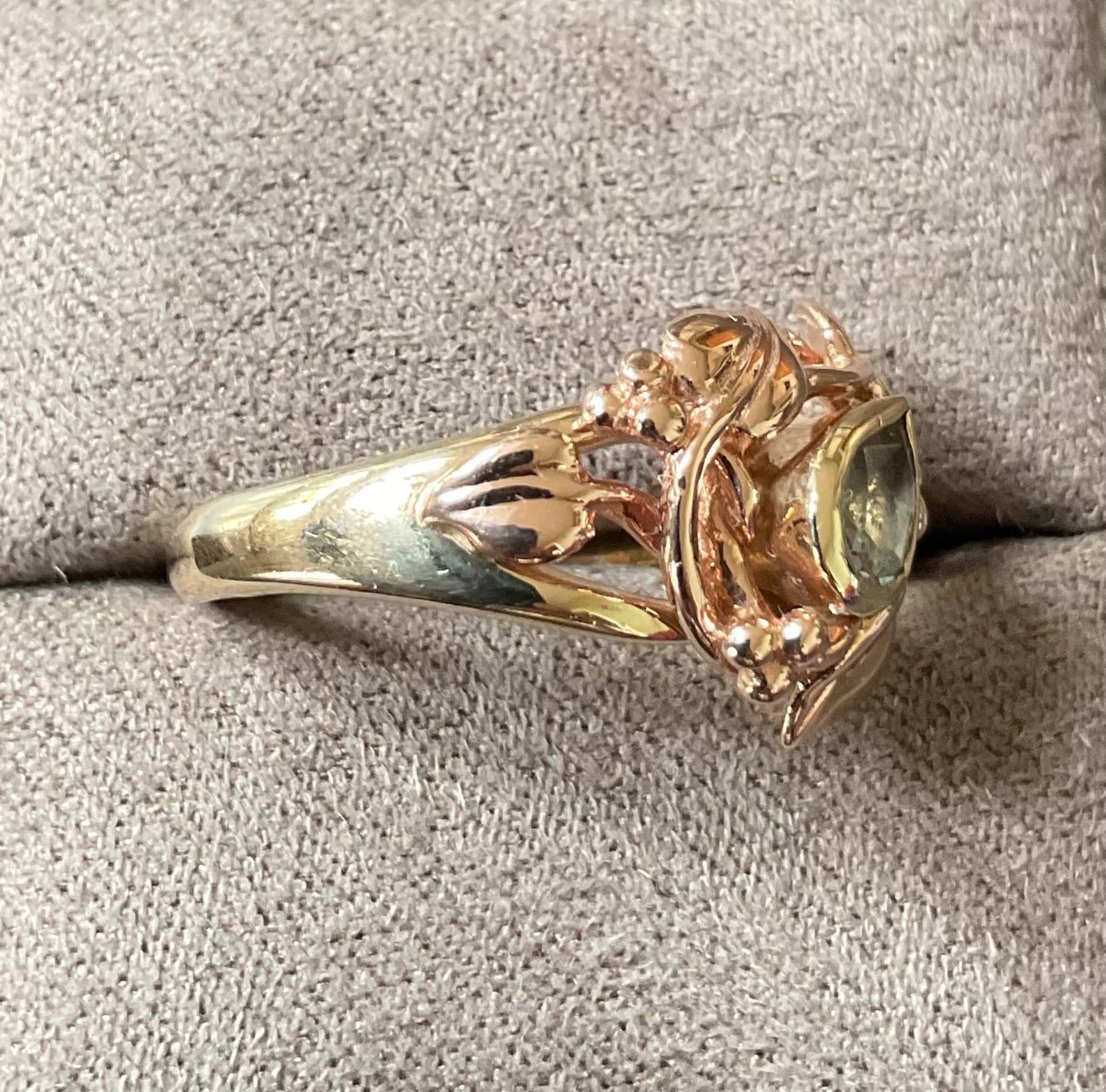 Vintage Clogau 9ct Tree of life Aquamarine Birthstone ring size P1/2 in yellow and rose gold 4.13g