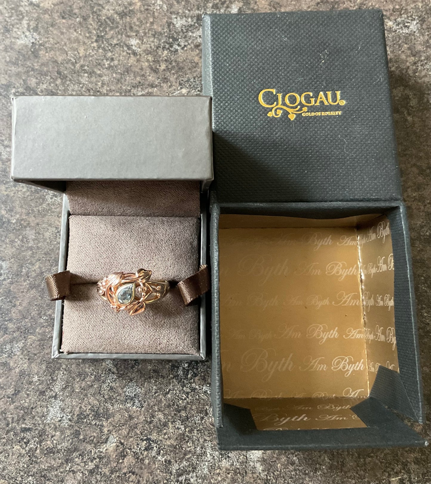 Vintage Clogau 9ct Tree of life Aquamarine Birthstone ring size P1/2 in yellow and rose gold 4.13g