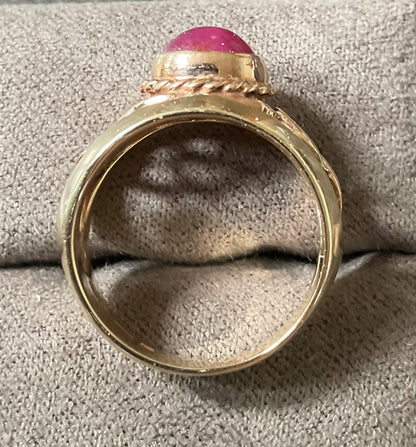 Vintage Clogau Ruby Cabochon St. David’s Celtic band ring size K1/2 yellow and rose gold 1996