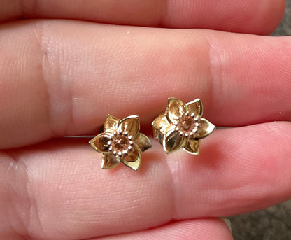 Clogau 9ct Welsh Daffodil stud earrings in yellow and rose gold 1cm RRP £250