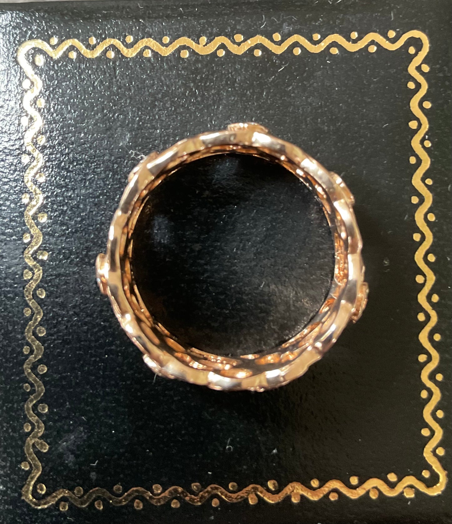 Vintage 14ct Stuart Devlin Welsh Gold Diamond Daffodil eternity ring size P from Franklin Mint