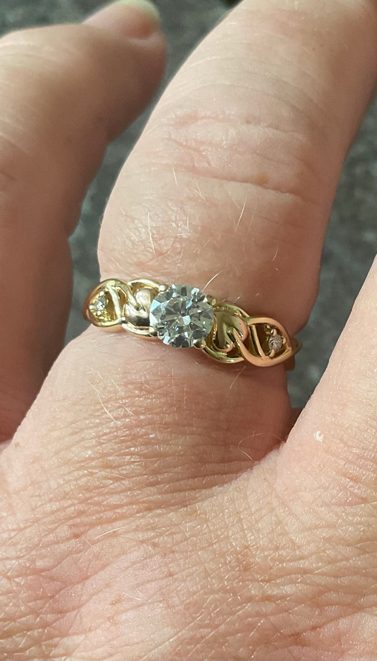 Clogau 18ct Fairtrade gold engagement ring with 0.5ct Lab grown Diamond size O yellow and rose gold RRP £2070