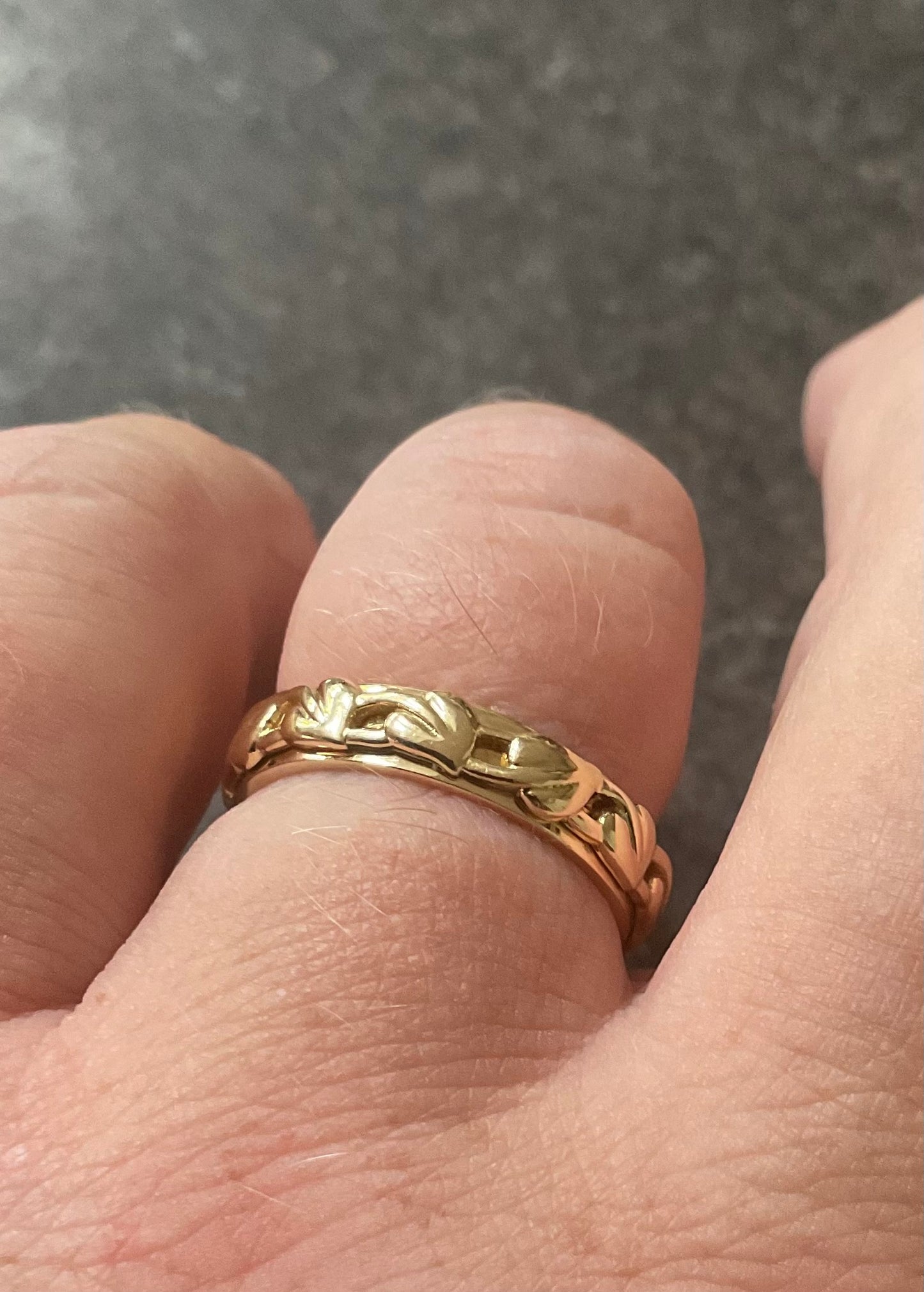 Clogau 18ct Solid Yellow Gold Tree of Life Cariad Wedding ring size P 6.29g