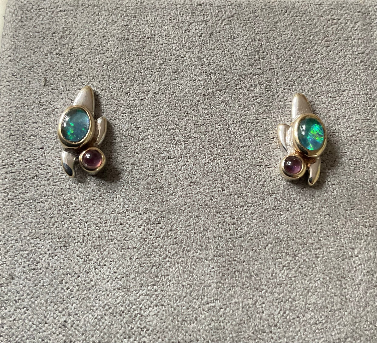 Clogau 9ct RARE Vintage Monet Water Lilies Opal and Amethyst cabochon stud earrings yellow and white gold
