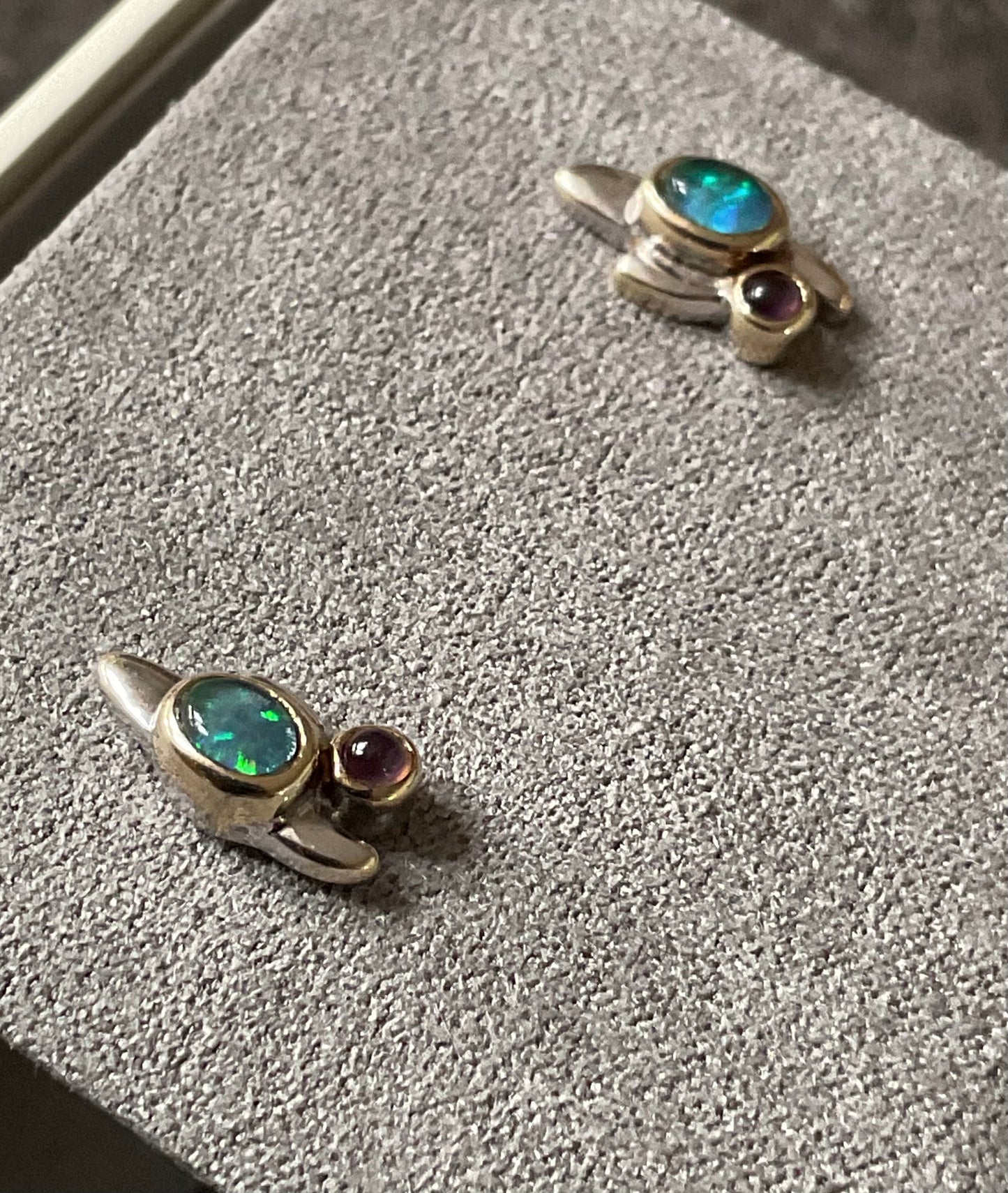 Clogau 9ct RARE Vintage Monet Water Lilies Opal and Amethyst cabochon stud earrings yellow and white gold