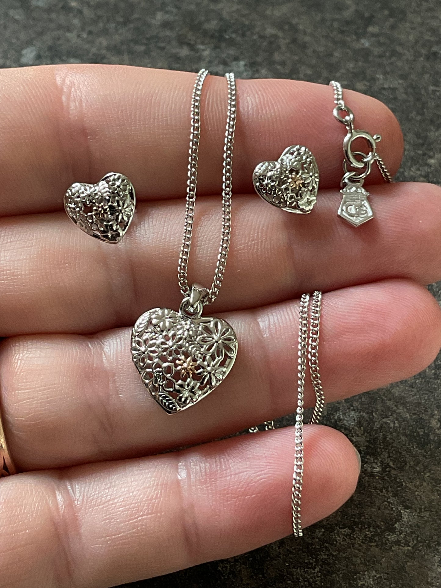 Clogau Floral Heart earrings and necklace set 16-18” Rare silver and rose gold