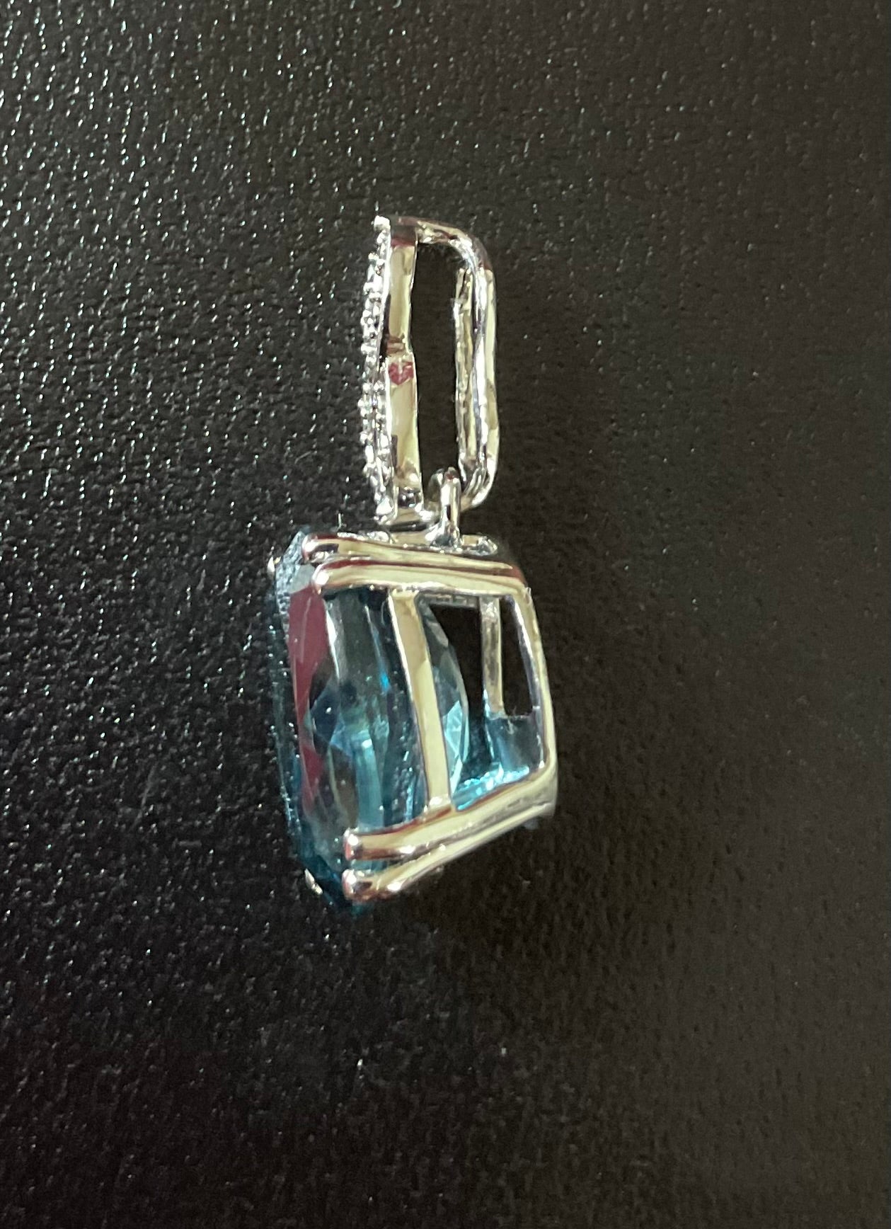 10K Oval 14x10mm London Blue Topaz and Diamond pendant (no chain) white gold TGGC