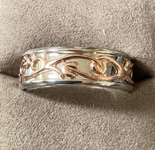 Clogau Unisex Tree of Life 7mm Wide channel Band ring size W1/2 and Y1/2 silver and rose gold Ladies Gentlemen