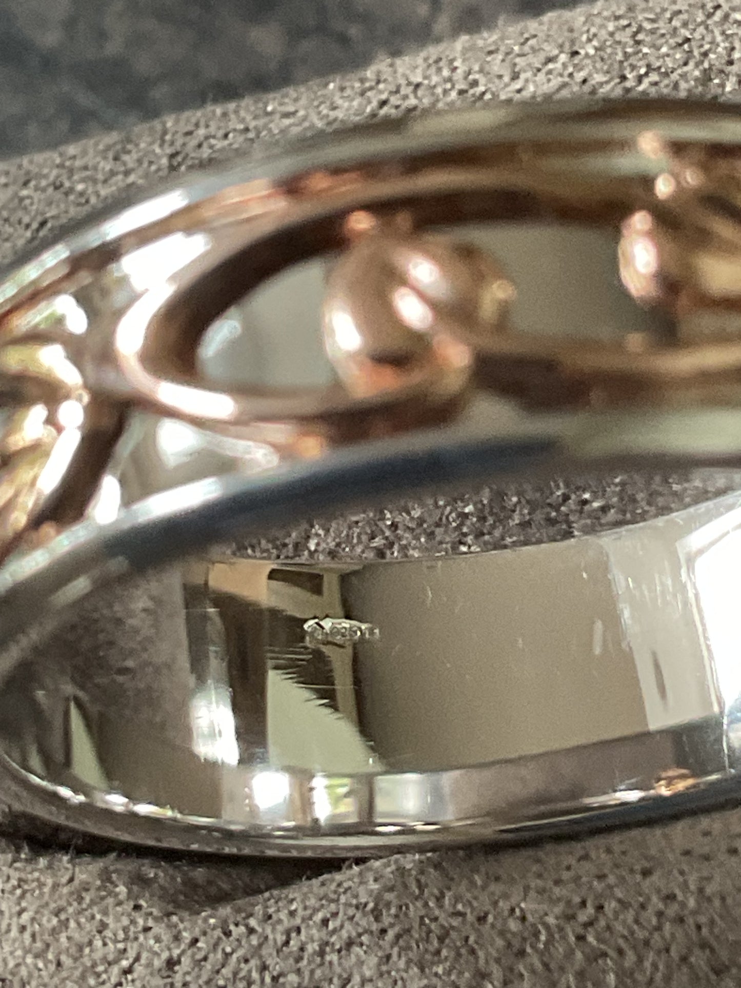 Clogau Unisex Tree of Life 7mm Wide channel Band ring size W1/2 and Y1/2 silver and rose gold Ladies Gentlemen