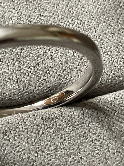 Clogau 9ct Timeless Love white gold and diamond 2mm wedding band ring size T (RRP £750)