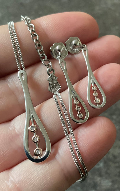 Clogau Royal Crown Diamond pendant necklace and earrings set In silver and rose gold