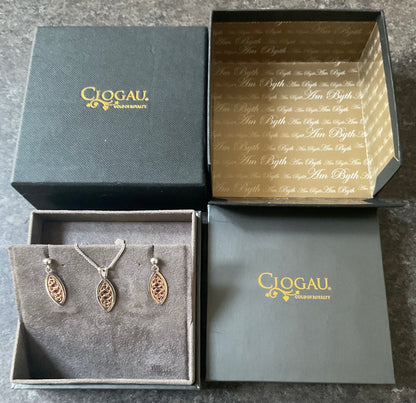 Clogau Queen Eleanor pendant 18” necklace and earrings set in silver and rose gold