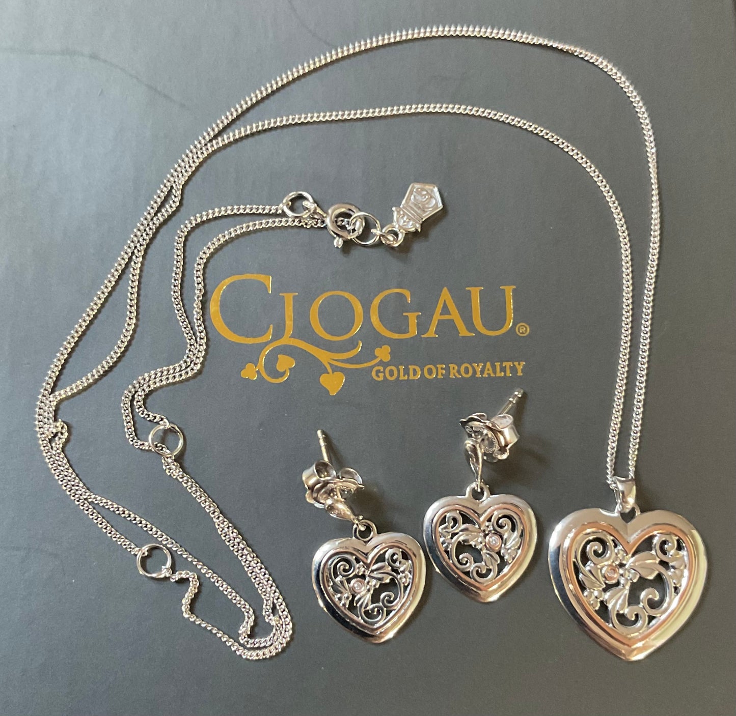 Clogau Tree of Life One Diamond Heart pendant necklace 18-22” and earrings set in silver and rose gold