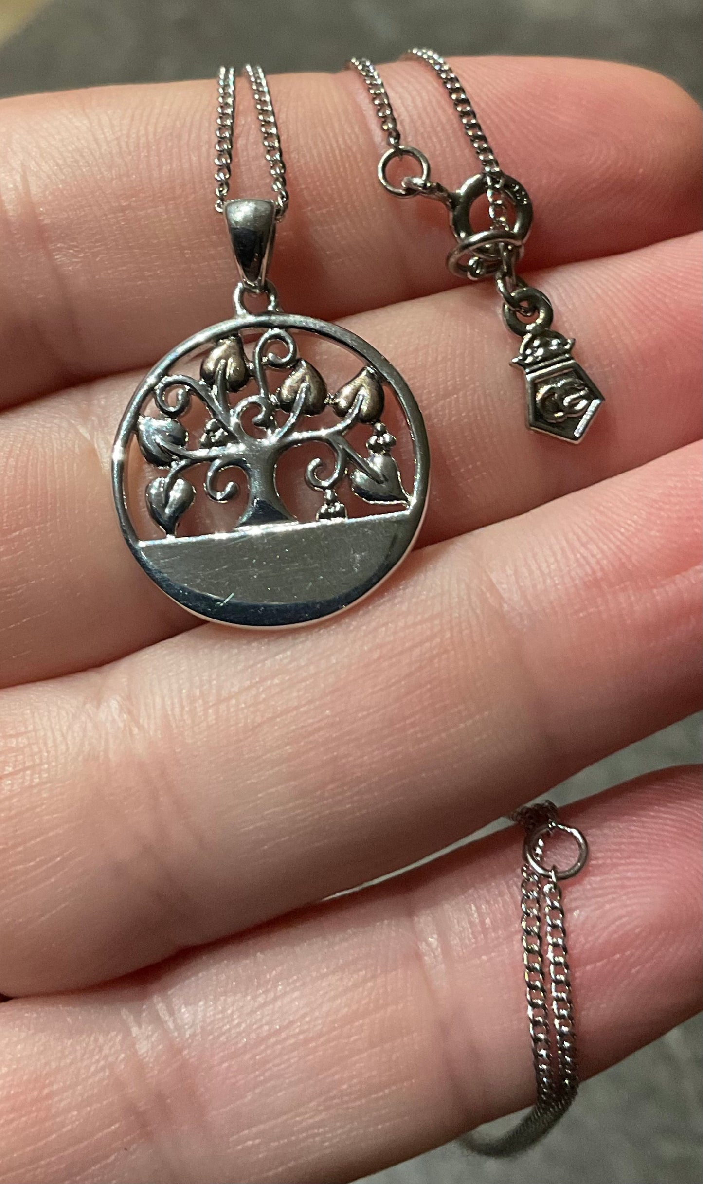 Clogau Tree of Life circle disc pendant 18-22” necklace in Silver and rose gold