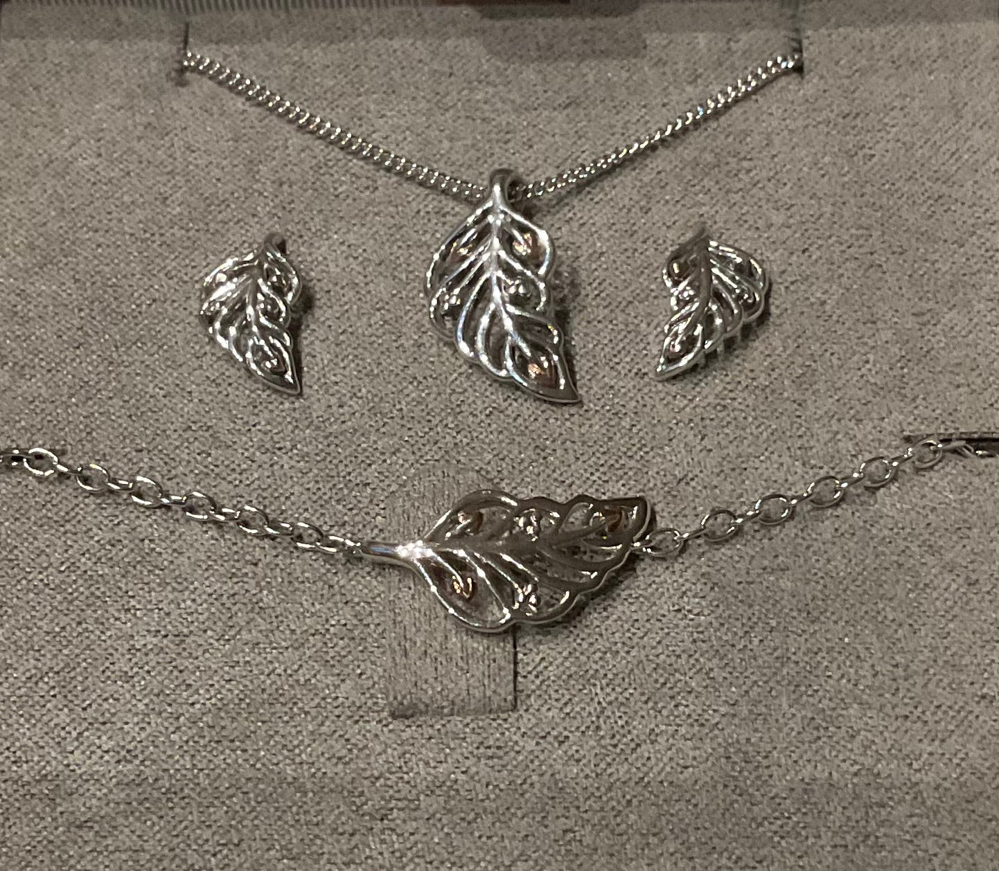 Clogau Debutante Feather necklace bracelet & earring set silver & rose gold