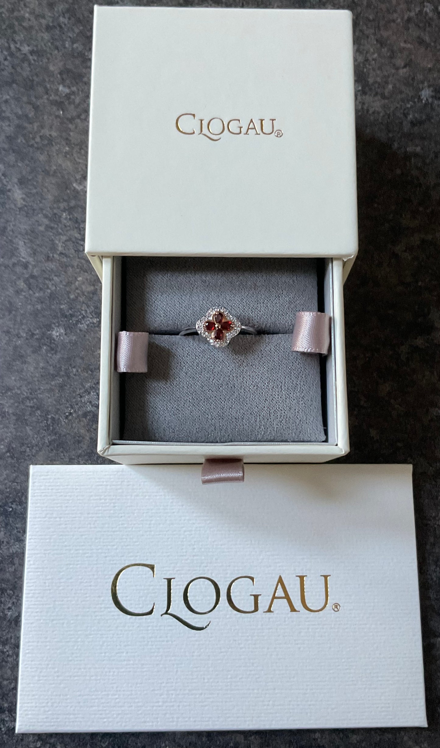 Clogau Garnet Tudor Court white topaz ring in silver and rose gold size O and P