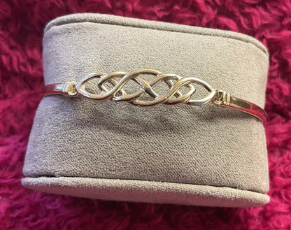 9ct Celtic Weave open top bangle bracelet in yellow gold 4.94g