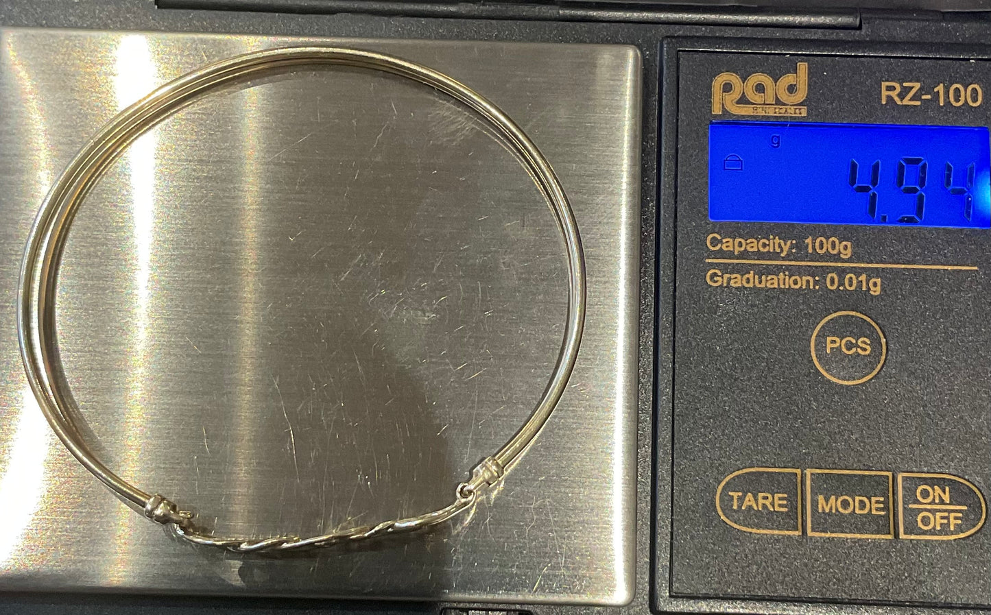 9ct Celtic Weave open top bangle bracelet in yellow gold 4.94g